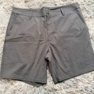Huk Men's Charcoal Flat Front Shorts